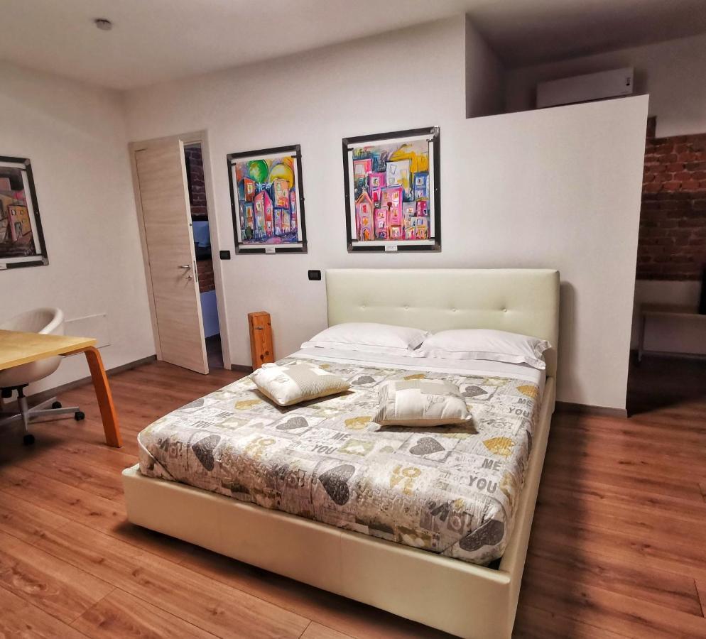 Regis B&B Camere Centro Storico Chivasso Εξωτερικό φωτογραφία